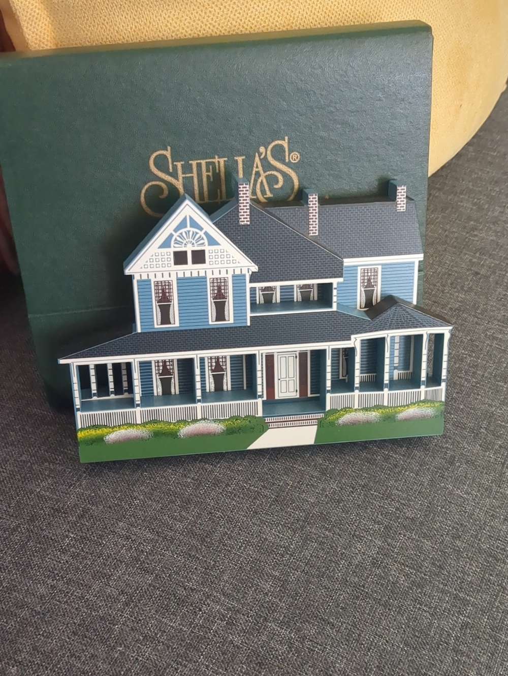 Shelia's Collectibles 1996 Montgomery House, Spartanburg SC